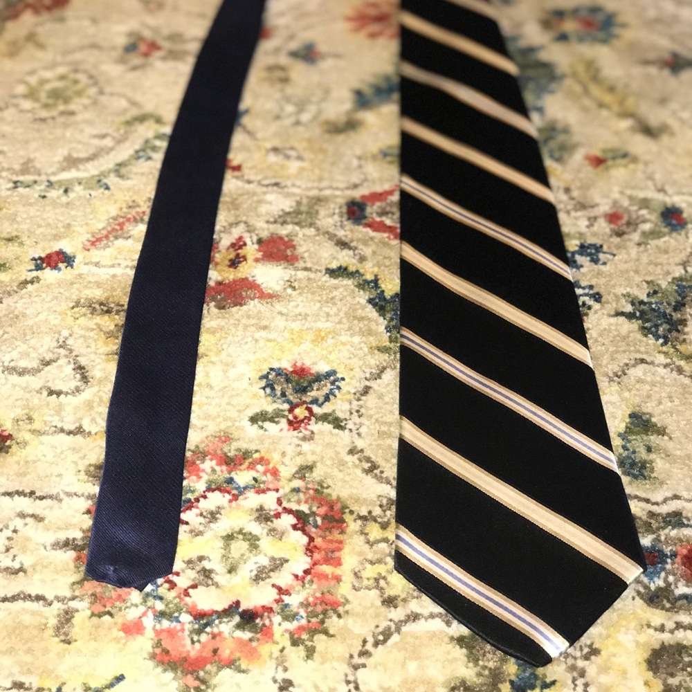 Tommy Hilfiger men’s silk tie